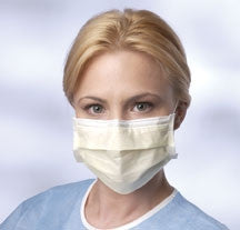 Spray tan safety gear: Fluid-resistant disposable mask with perfect fit nosepiece